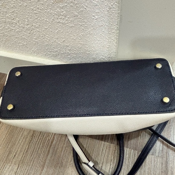 Authentic Coach Navy Blue and White Crossbody Purse with wallet - Picture 5 of 14